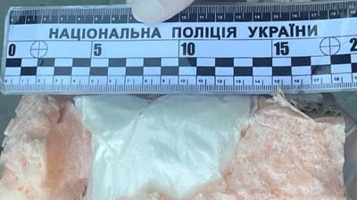 У Львові поліцейські затримали 22-річного чоловіка, який збував амфетамін
