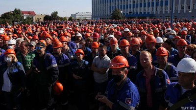 У Білорусі другий день поспіль страйкують держпідприємства