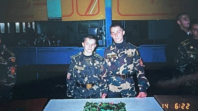 "24 лютого народився і мене так Путін привітав". Історія воїна Назара Горішного, який з братом боронять Україну