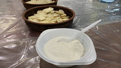 Вареники з сиром та картоплею. У Херсоні до Масниці провели майстерклас для дітей. Вареники з сиром та картоплею. У Херсоні до Масниці провели майстерклас для дітей.