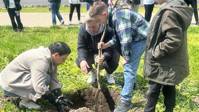 Акція "1 мільйон дерев миру та свободи" в Одесі