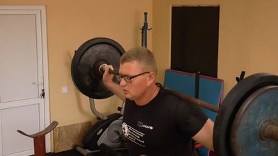 "Буду виступати у двох дисциплінах". Важкоатлет з Луганщини готується до чемпіонату світу "Буду виступати у двох дисциплінах". Важкоатлет з Луганщини готується до чемпіонату світу