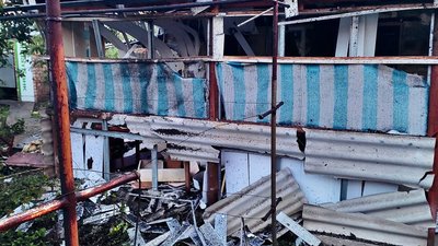 Дніпропетровщина: через обстріл Нікополя військами РФ поранена 57-річна жінка