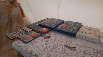 Зігрітися та зарядити телефон: у Дніпрі продовжують відкривати "пункти незламності", зараз вони є у всіх мікрорайонах Зігрітися та зарядити телефон: у Дніпрі продовжують відкривати "пункти незламності", зараз вони є у всіх мікрорайонах