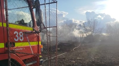 Три пожежі сталось у Запорізькому районі внаслідок російських обстрілів, 9 квітня