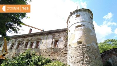 Вежа Поморянського замку Вежа Поморянського замку