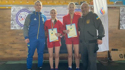 Прикарпатці здобули шість золотих медалей на чемпіонаті України із самбо Прикарпатці здобули шість золотих медалей на чемпіонаті України із самбо