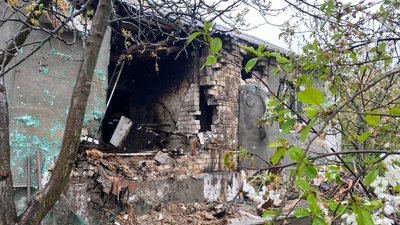 У Дніпрі внаслідок ракетної атаки військ РФ загинули жінка й дитина, четверо людей поранені. Що відомо У Дніпрі внаслідок ракетної атаки військ РФ загинули жінка й дитина, четверо людей поранені. Що відомо