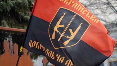 У Дніпрі пройшов Марш добровольців, — фоторепортаж