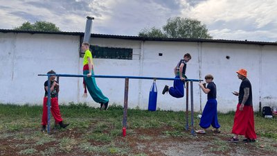 Тренування з рукопаш гопака Тренування з рукопаш гопака