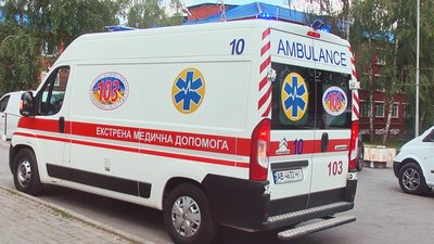 Жителька Дніпропетровщини, поранена через обстріл російських військ два дні тому, померла в лікарні