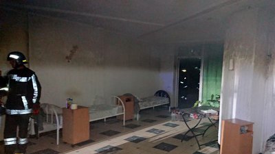 У Кривому Розі під час пожежі надзвичайники врятували 22 людини У Кривому Розі під час пожежі надзвичайники врятували 22 людини