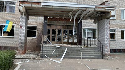 Під час пожежі на Харківщині, що виникла внаслідок обстрілу РФ, врятували 85-річну жінку Під час пожежі на Харківщині, що виникла внаслідок обстрілу РФ, врятували 85-річну жінку
