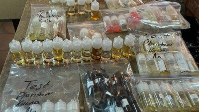 Флакони, рідина для сигарет
