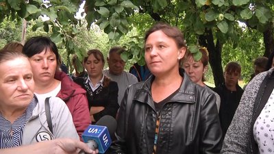 На Житомирщині понизили ступінь ще однієї школи – батьки учнів вийшли на протест На Житомирщині понизили ступінь ще однієї школи – батьки учнів вийшли на протест