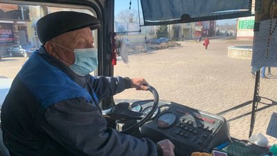 Безплатний проїзд: перший соціальний автобус у громаді на Тернопільщині Безплатний проїзд: перший соціальний автобус у громаді на Тернопільщині