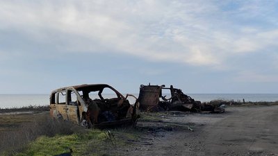 Нездетоновані снаряди та мінні поля. Сапери миколаївської тероборони працюють над розмінуванням Херсонщини Нездетоновані снаряди та мінні поля. Сапери миколаївської тероборони працюють над розмінуванням Херсонщини