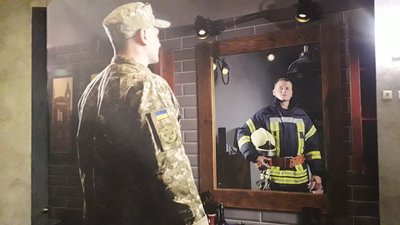 У Сумах презентували виставку "Герої серед нас" У Сумах презентували виставку "Герої серед нас"