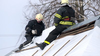 "У туалеті пробоїна, ванна посипалась": мешканці Дружби на Сумщині про наслідки влучань "У туалеті пробоїна, ванна посипалась": мешканці Дружби на Сумщині про наслідки влучань
