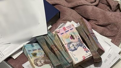 Гроші, злочин, Дніпро