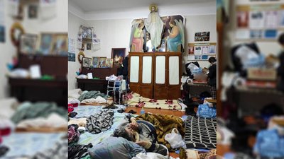 Тиждень нерухомо пролежала в підвалі, щоб батьки не носили її на руках: Олена Котляренко з Киїнки про війну Тиждень нерухомо пролежала в підвалі, щоб батьки не носили її на руках: Олена Котляренко з Киїнки про війну