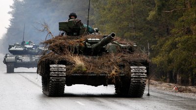 Росіяни зосереджують зусилля на п'яти напрямках, відбулося 33 бойових зіткнення — Генштаб