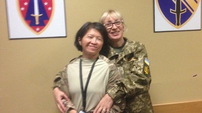 "Робили помітки, щоб рахувати обстріли". Чернівецька миротвориця розповіла про місію в Афганістані