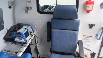 Машини швидких, трактор та медикаменти. В Охтирку приїздить допомога з-за кордону Машини швидких, трактор та медикаменти. В Охтирку приїздить допомога з-за кордону