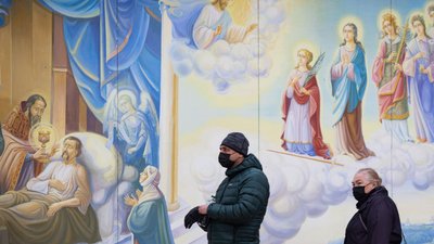 В Україні за добу — майже 13 тисяч випадків коронавірусу