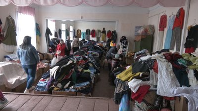 Другий фронт. Репортаж зі штабу "Гуцульських волонтерів" Другий фронт. Репортаж зі штабу "Гуцульських волонтерів"