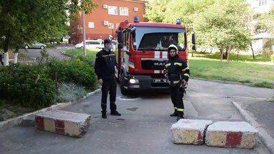 Перешкоди у дворах Перешкоди у дворах