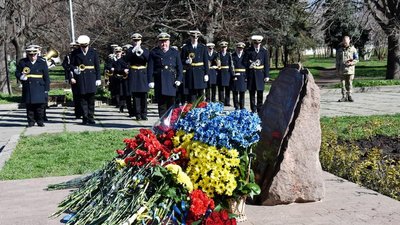 В Одесі пройшла поминальна панахида у рамках Дня українського добровольця