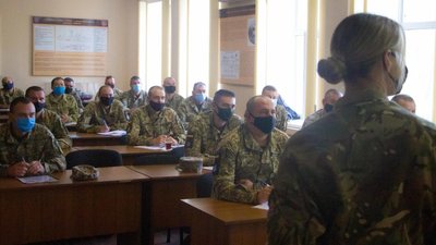 У Миколаєві завершились українсько-британські військові навчання У Миколаєві завершились українсько-британські військові навчання