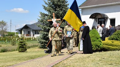 Прощання з загиблим захисником Миколою Лясковським
