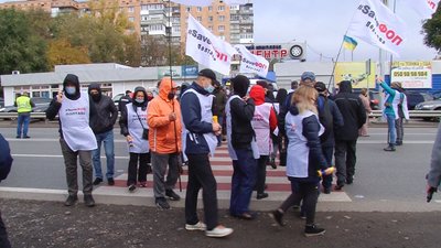 Пікетувальники на автотрасі "Київ-Харків"