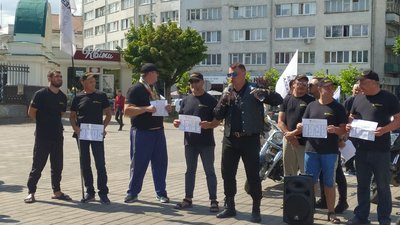 У Луцьку побували учасники автопробігу "Шлях незалежних"