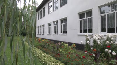 Попри те, що подвоїлась кількість учнів, школу у Змітневі не відкриють Попри те, що подвоїлась кількість учнів, школу у Змітневі не відкриють
