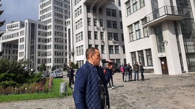 В Харкові пікетували суд у справі коксового заводу В Харкові пікетували суд у справі коксового заводу