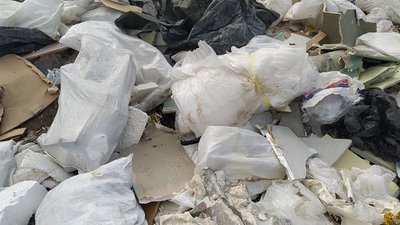 Будівельне сміття. Львів’яни скаржаться на несанкціоноване сміттєзвалище Будівельне сміття. Львів’яни скаржаться на несанкціоноване сміттєзвалище