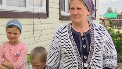 Народила 18-ту дитину: як почувається після пологів мама з наймолодшою донькою