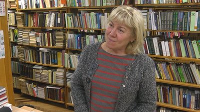 З бібліотек Луцька вилучають книги російських авторів. Як це відбувається