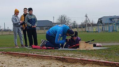 На Волині чемпіон-переселенець вчить дітей біатлону