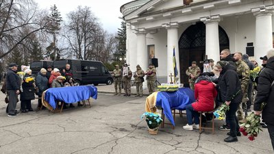 У Полтаві 26 грудня попрощалися із двома воїнами, які загинули на війні з РФ