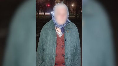 У Черкасах патрульні допомогли дістатися додому 83-річній жінці