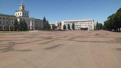 Не влаштовує благоустрій міста: у Хмельницькому відбулася акція протесту Не влаштовує благоустрій міста: у Хмельницькому відбулася акція протесту