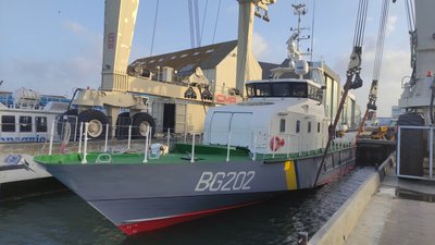 Другий французький катер для охорони морських кордонів України спустили на воду Другий французький катер для охорони морських кордонів України спустили на воду