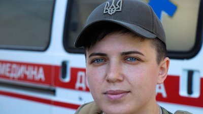 "За врятоване життя": медикиню Нацгвардії з Чугуєва нагородили медаллю "За врятоване життя": медикиню Нацгвардії з Чугуєва нагородили медаллю