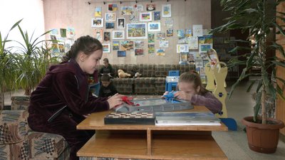 У бібліотеці облаштували ігровий куточок У бібліотеці облаштували ігровий куточок