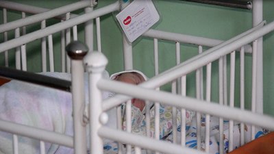 У Дніпрі жінка з підтвердженим коронавірусом народила здорову дитину