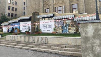 В кафе у центрі Харкова знайшли мертвим чоловіка з вогнепальним пораненням: попередньо — самогубство